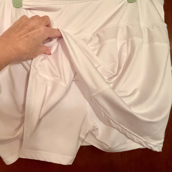 Head Women's White Athletic/Tennis/Pickleball Skirt, XL - Picture 3 of 5